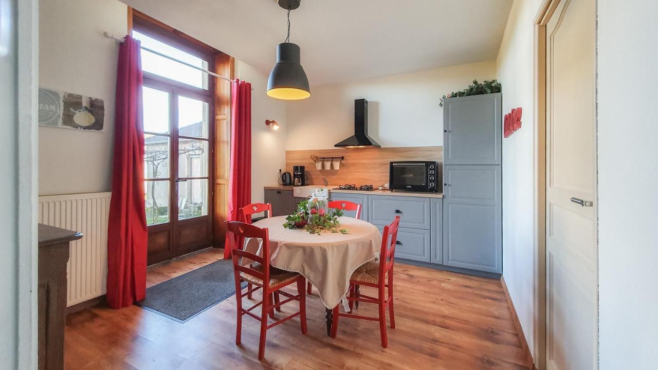 Bed and Breakfast Le Jardin Des Lys Gemmelaincourt Exterior foto